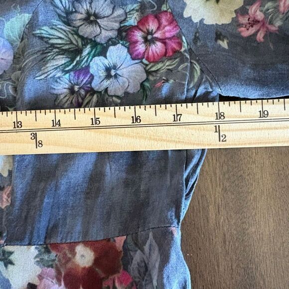 Feathers by Tolani Floral Gray Dress Handkerchief Sz Small Unlined Boho Whimsy - Picture 8 of 9